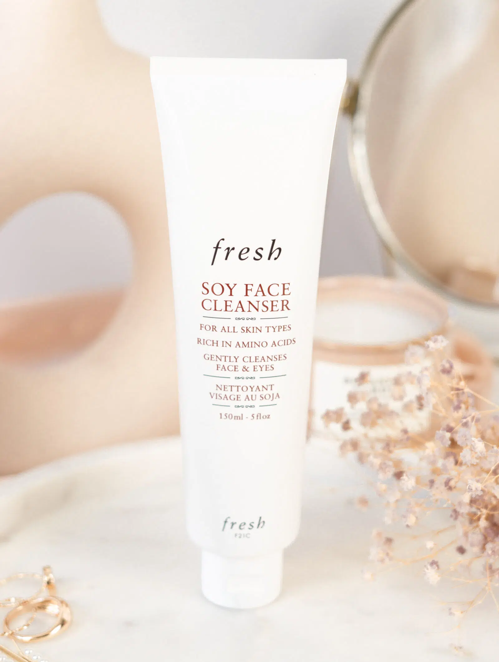 Fresh Soy Face Cleanser ⋆ Beautymone