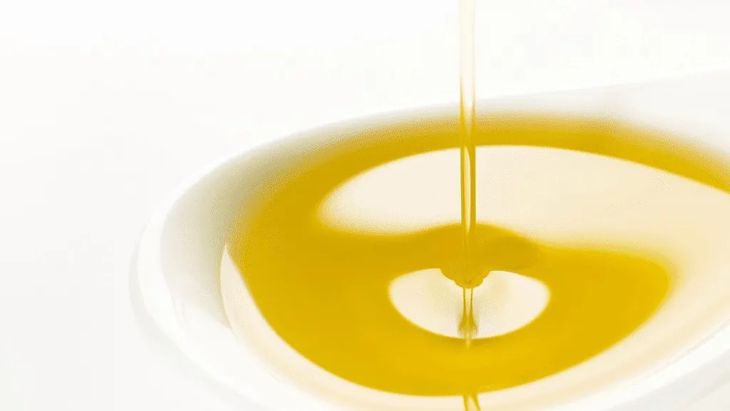 Does Olive Oil Clog Pores