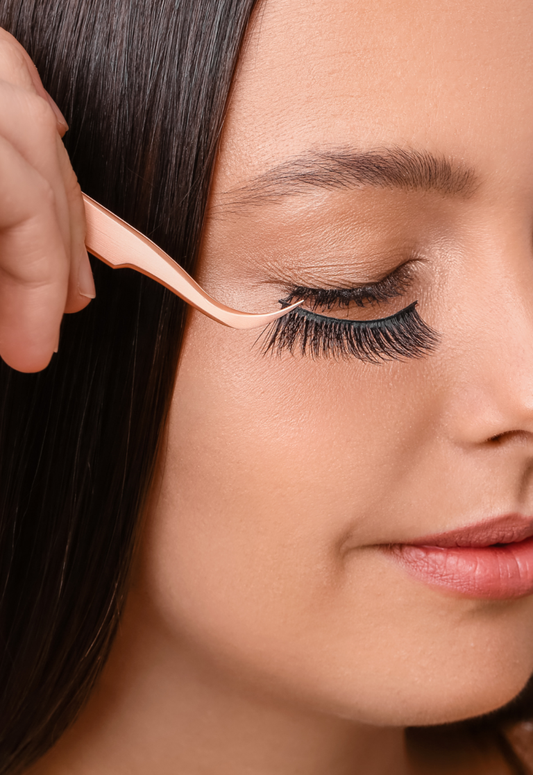 How To Remove Eyelash Glue