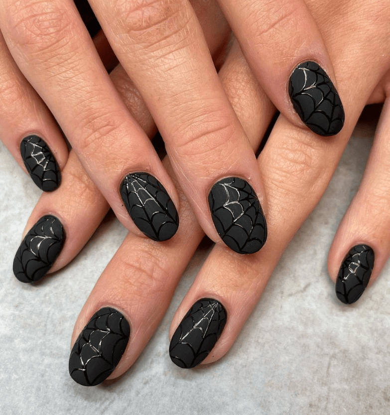 Web Black Halloween Nails