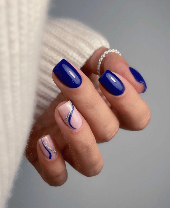 Navy Blue Nail Art