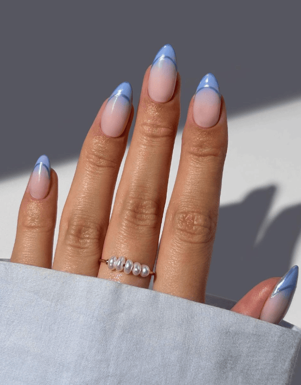 Ombre Blue Winter Nails