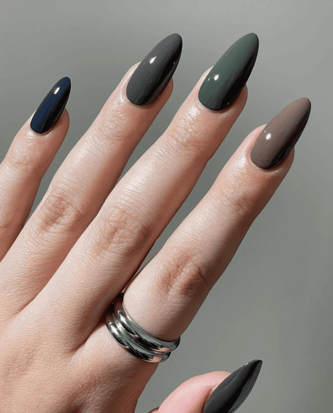 Dark Multicolor Winter Nails