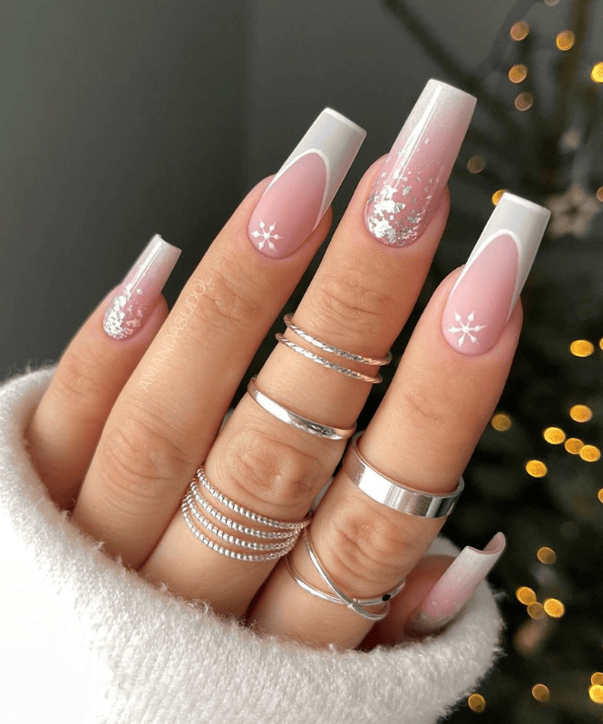 Snowflake Christmas Nails