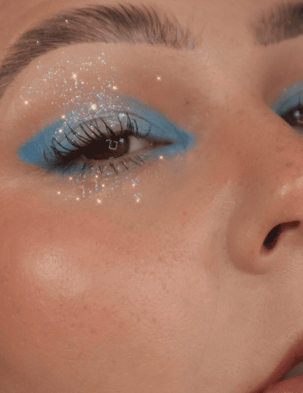 Blue Glitter Eyeshadow Inspo
