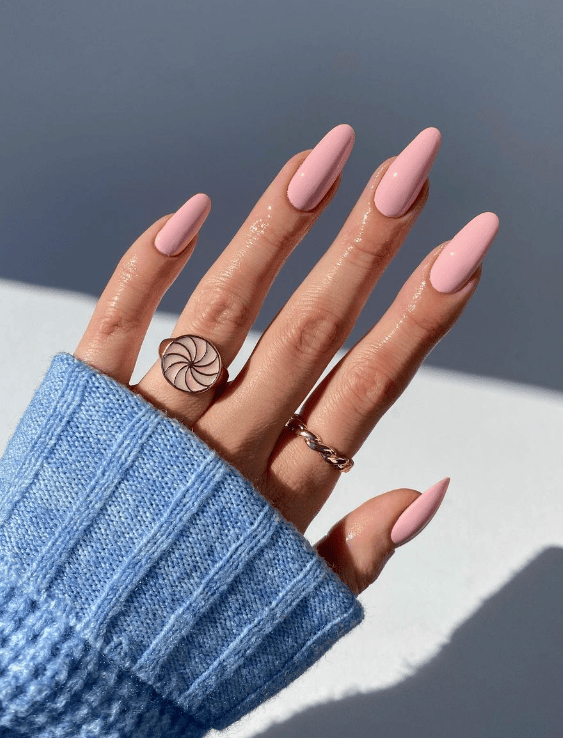Pale Pink Manicure